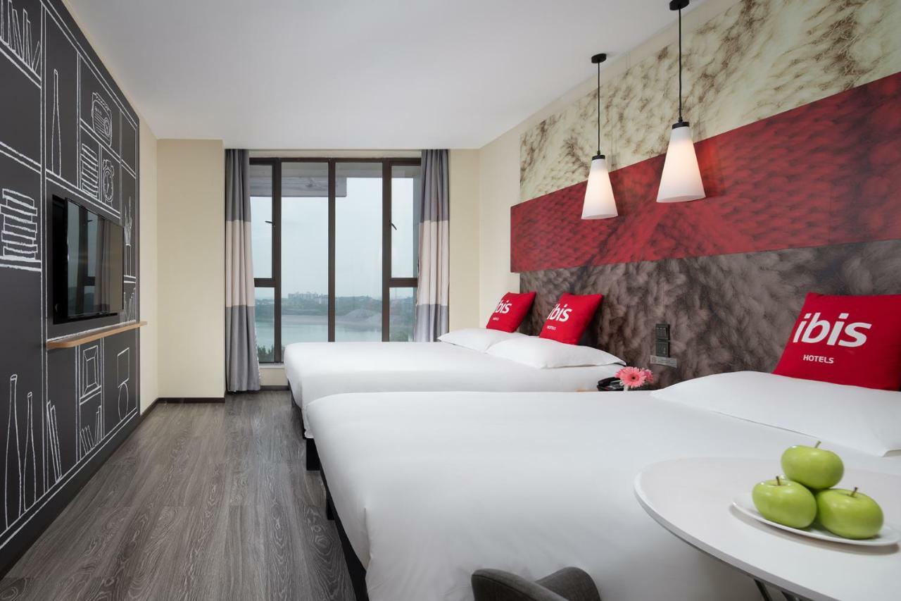 Ibis Hotel Emeishan Exterior foto